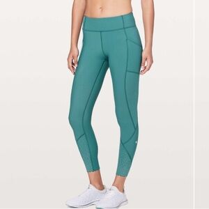 Lululemon Sz 6 Tight Stuff Tight II 2 Crop 25” Reflective Dots Luxtreme